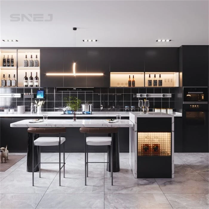 Custom Black Kitchen txee